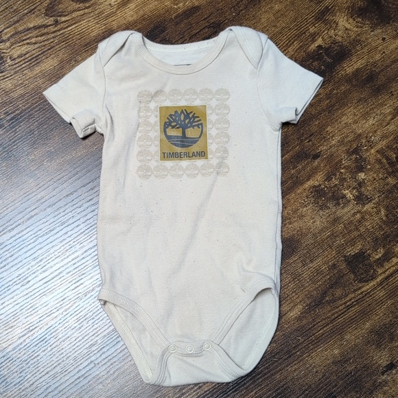 Timberland Baby Bodysuit Set Of 3, Size 6-12 Months - Picture 6 of 7